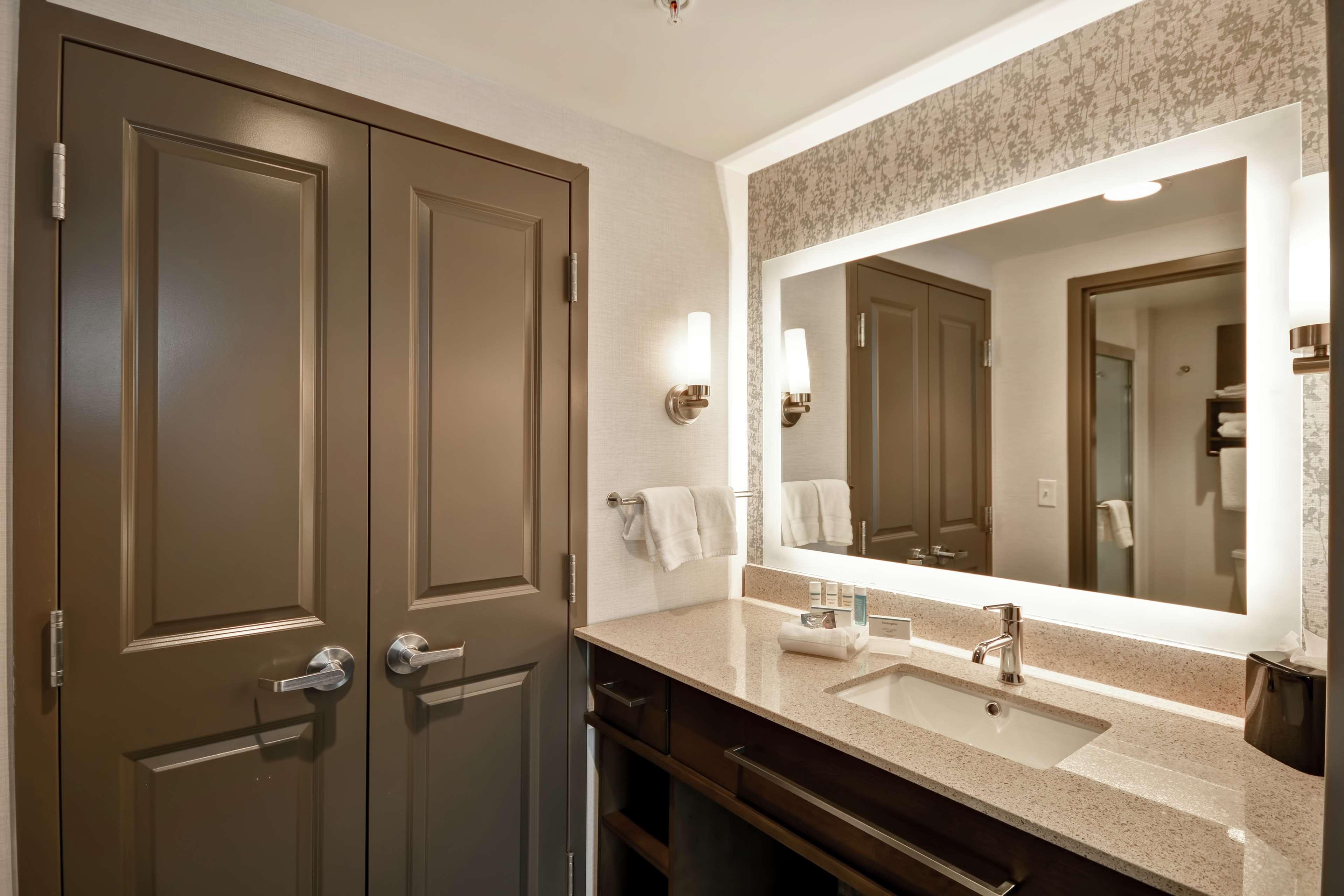 Homewood Suites By Hilton Warren Detroit Esterno foto