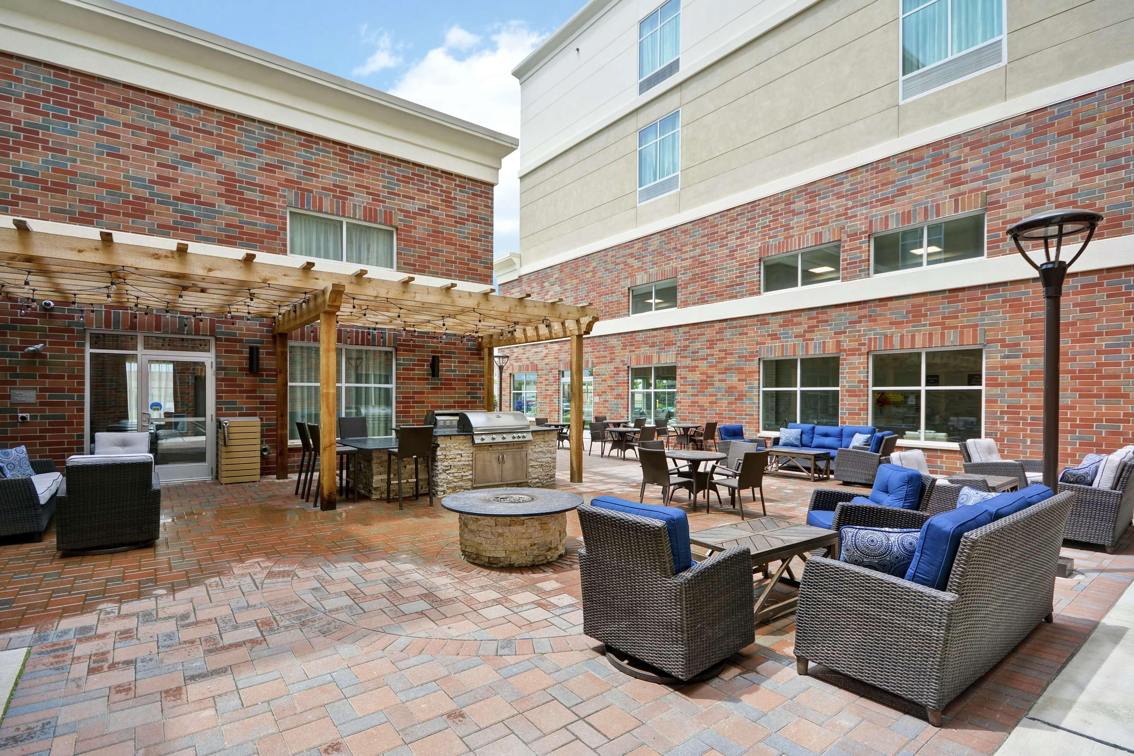 Homewood Suites By Hilton Warren Detroit Esterno foto