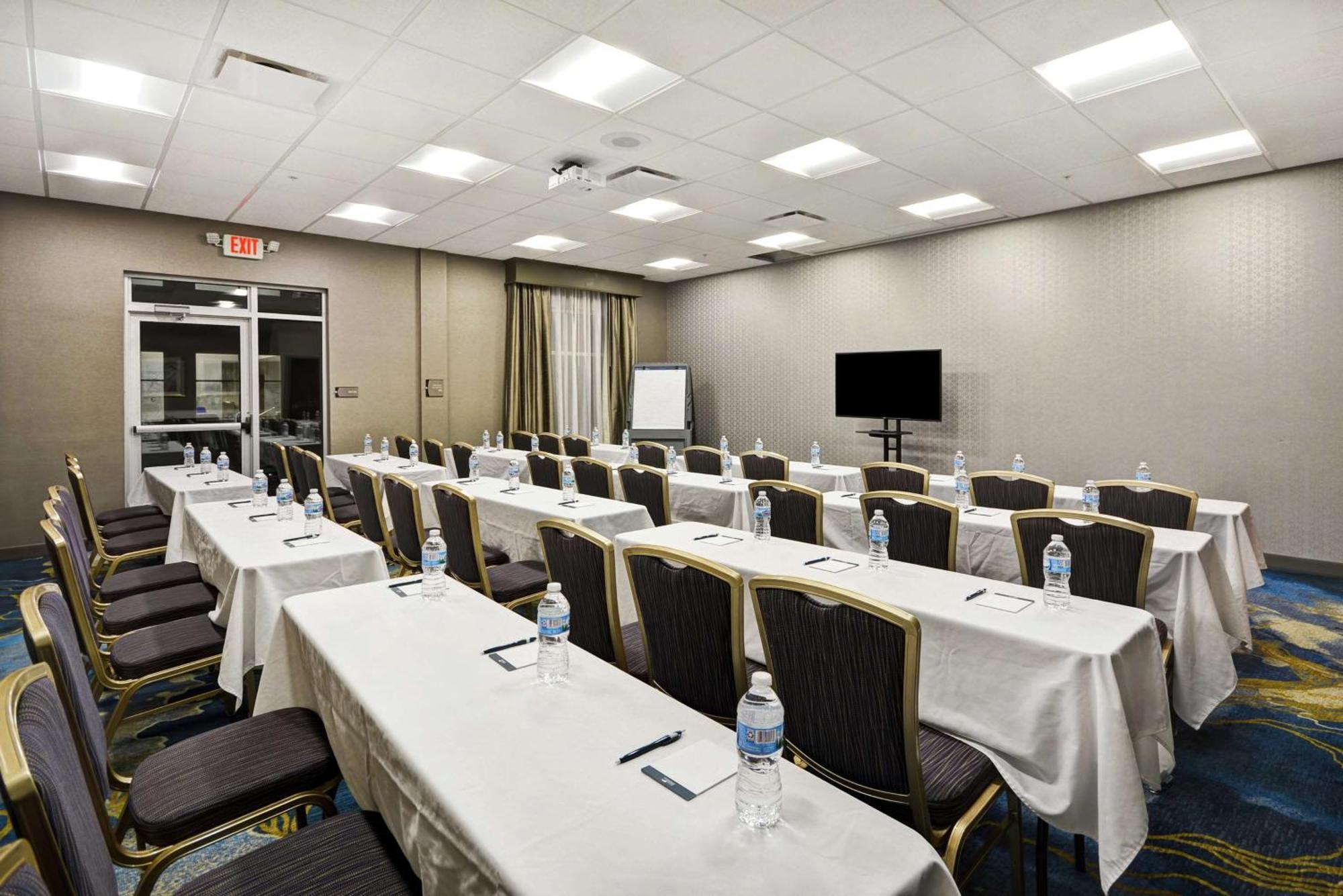 Homewood Suites By Hilton Warren Detroit Esterno foto