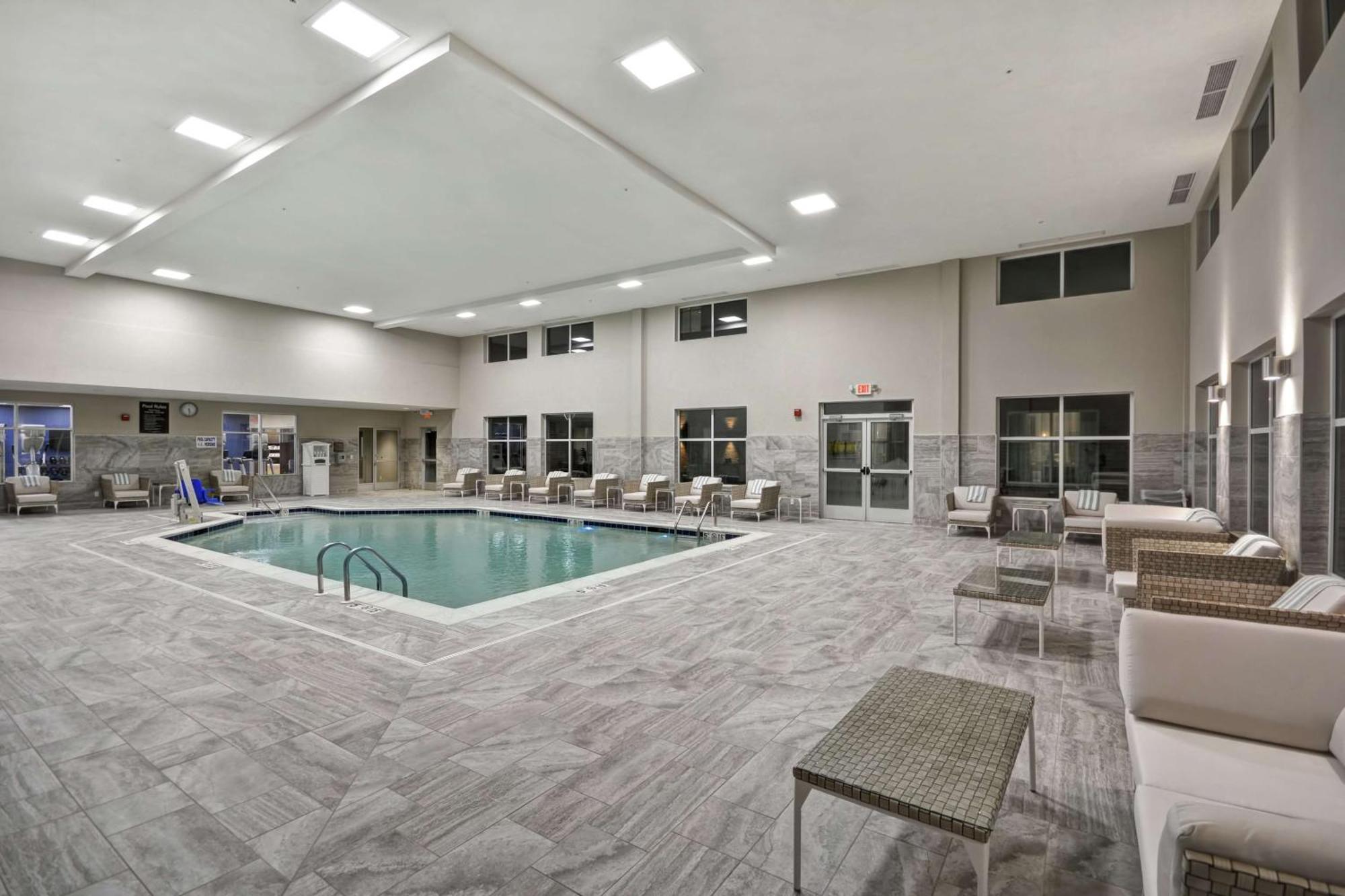 Homewood Suites By Hilton Warren Detroit Esterno foto